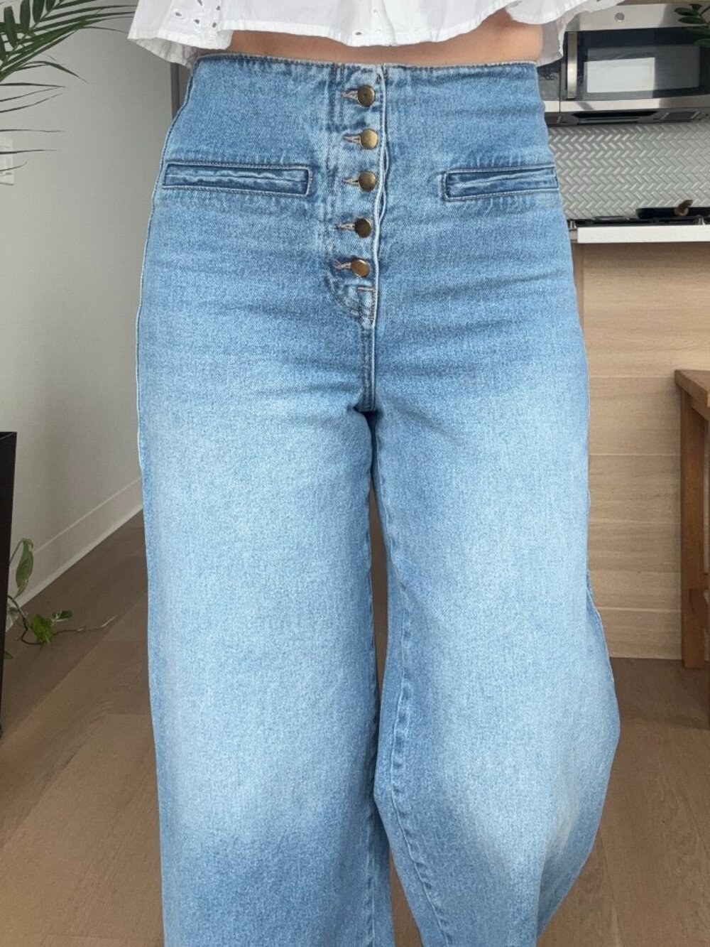 Zara High Rise Culotte Wide Leg Jeans Gold Buttons Size 4